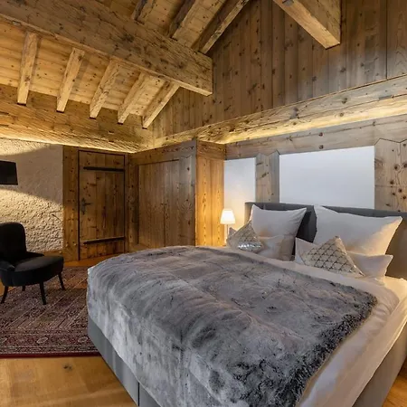 Alpenhof Maisonette-apartment * Saas-Almagell