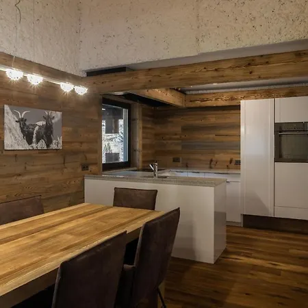 Alpenhof Maisonette-apartment *