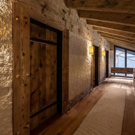 Alpenhof Maisonette-apartment * Saas-Almagell